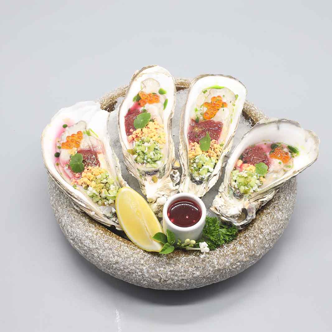 Fresh Oyster with Grany smith and sorbet