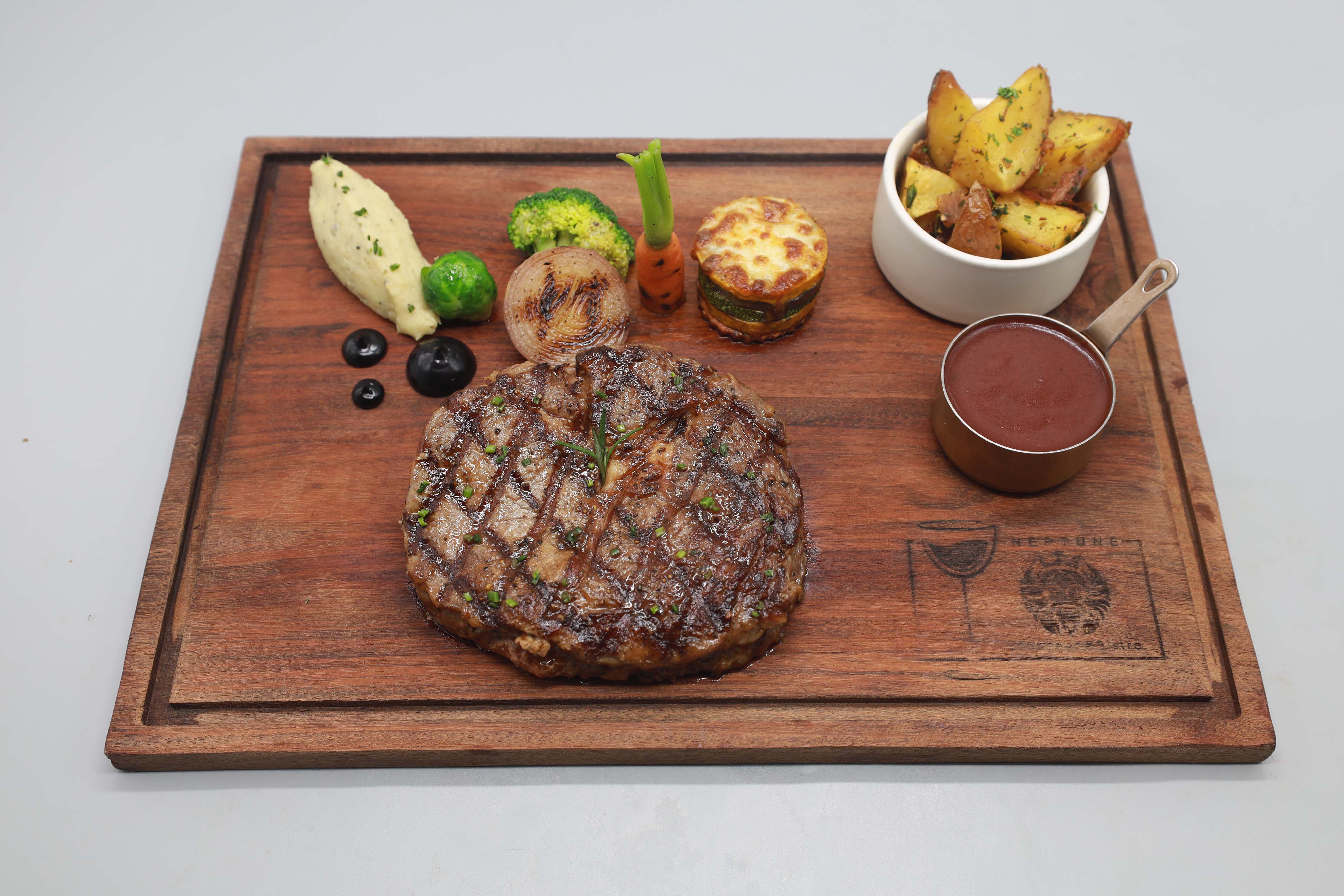 Pan roasted Hokobe Beef Rib eye