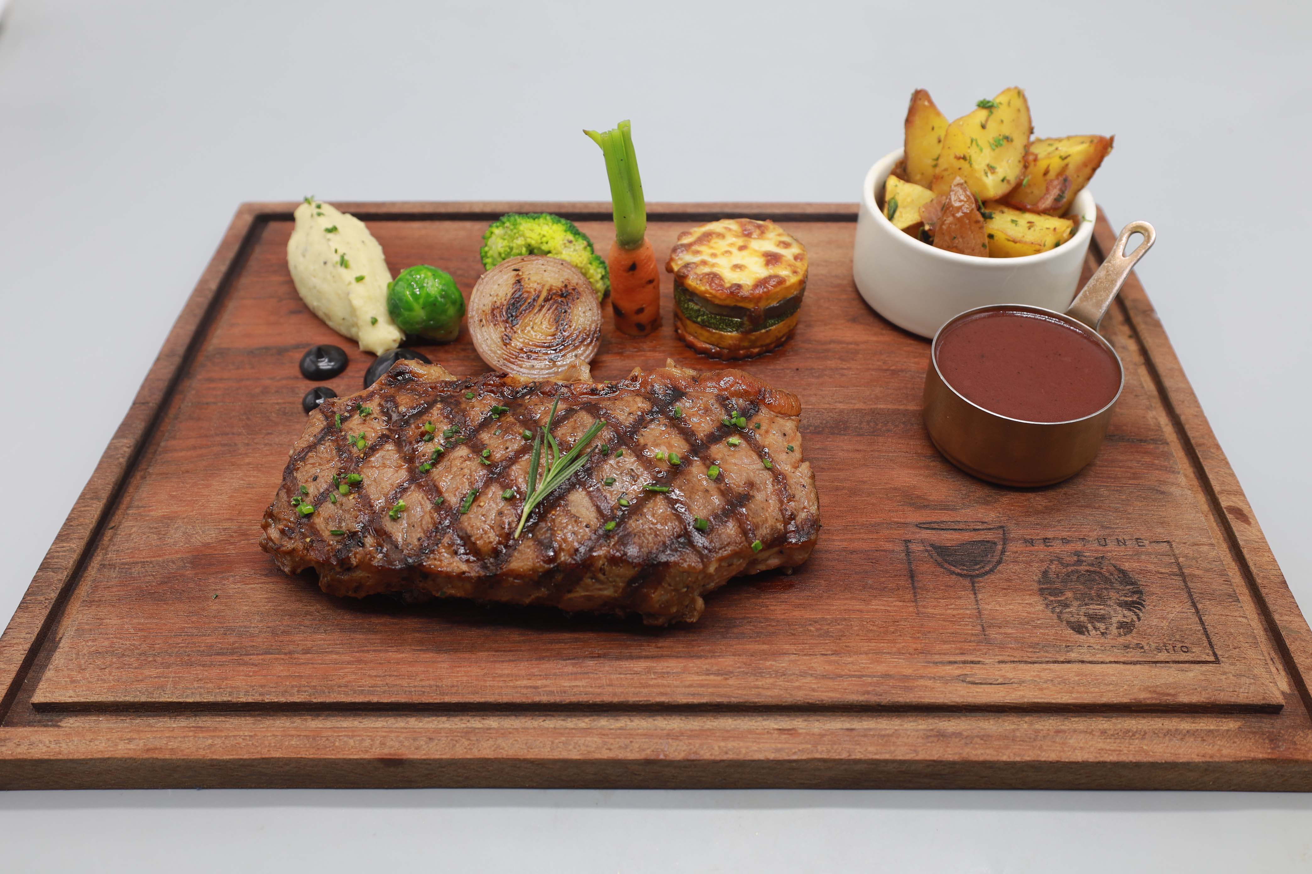 Pan fry Hokobe beef Striploin